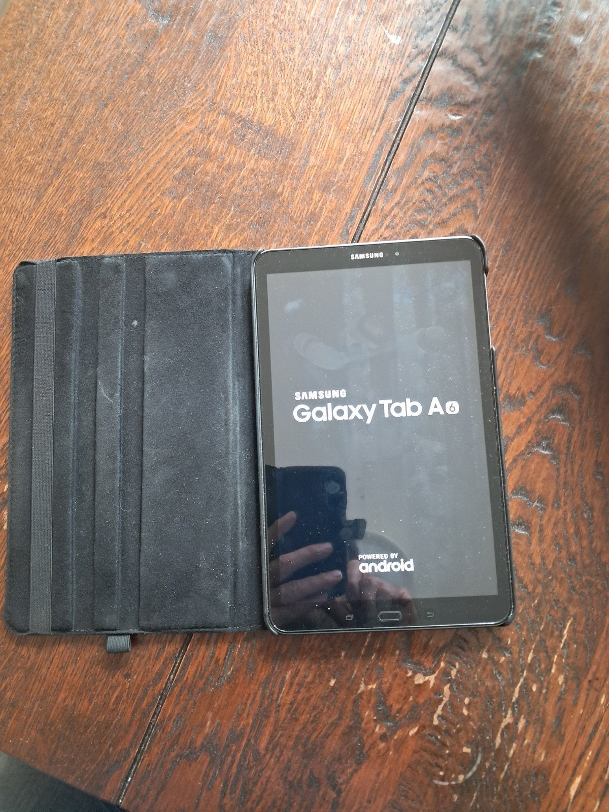Samsung Galaxy Tab A6 met hoes - Zo goed als nieuw, 10 inch, Galaxy Tab A8, 32 GB, Ophalen of Verzenden
