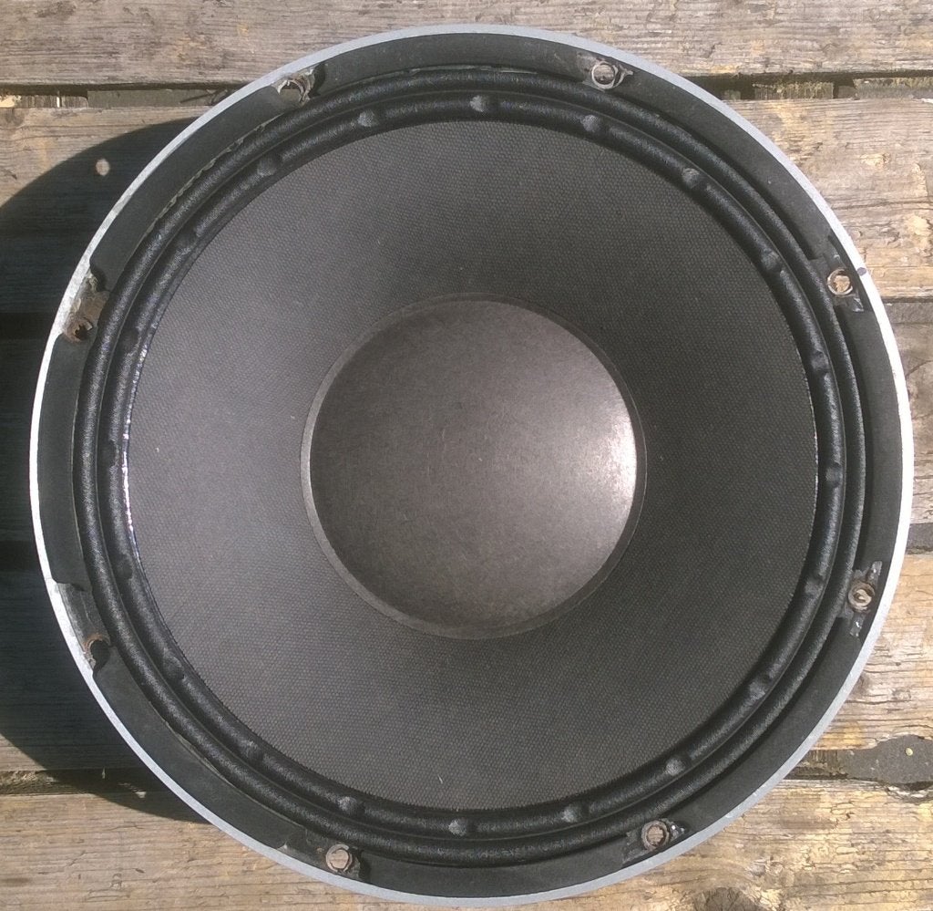 Woofer 12 inch 300 - 600 Watt 8 Ohm, Overige typen, Ophalen of Verzenden, Zo goed als nieuw, Nb