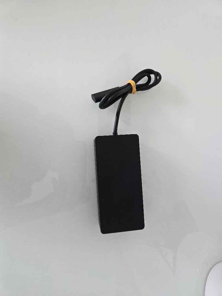 Microsoft Surface Dock (Model A1661), Computers en Software, Ophalen of Verzenden, Zo goed als nieuw