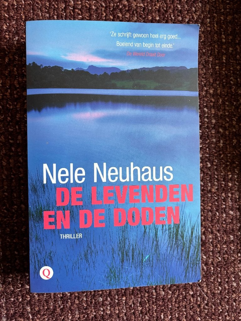 Nele Neuhaus, De Levenden en de Doden, Boeken, Ophalen of Verzenden, Gelezen