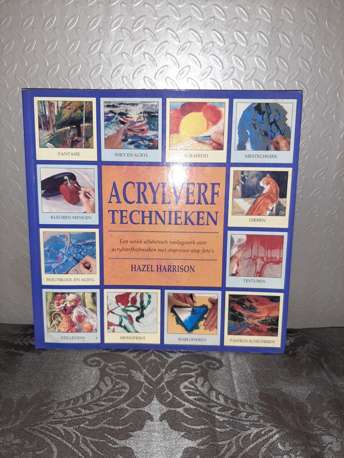 Acrylverf Technieken - Hazel Harrison, Boeken, Ophalen of Verzenden, Zo goed als nieuw, Schilder- en Tekenkunst, Hazel Harrison
