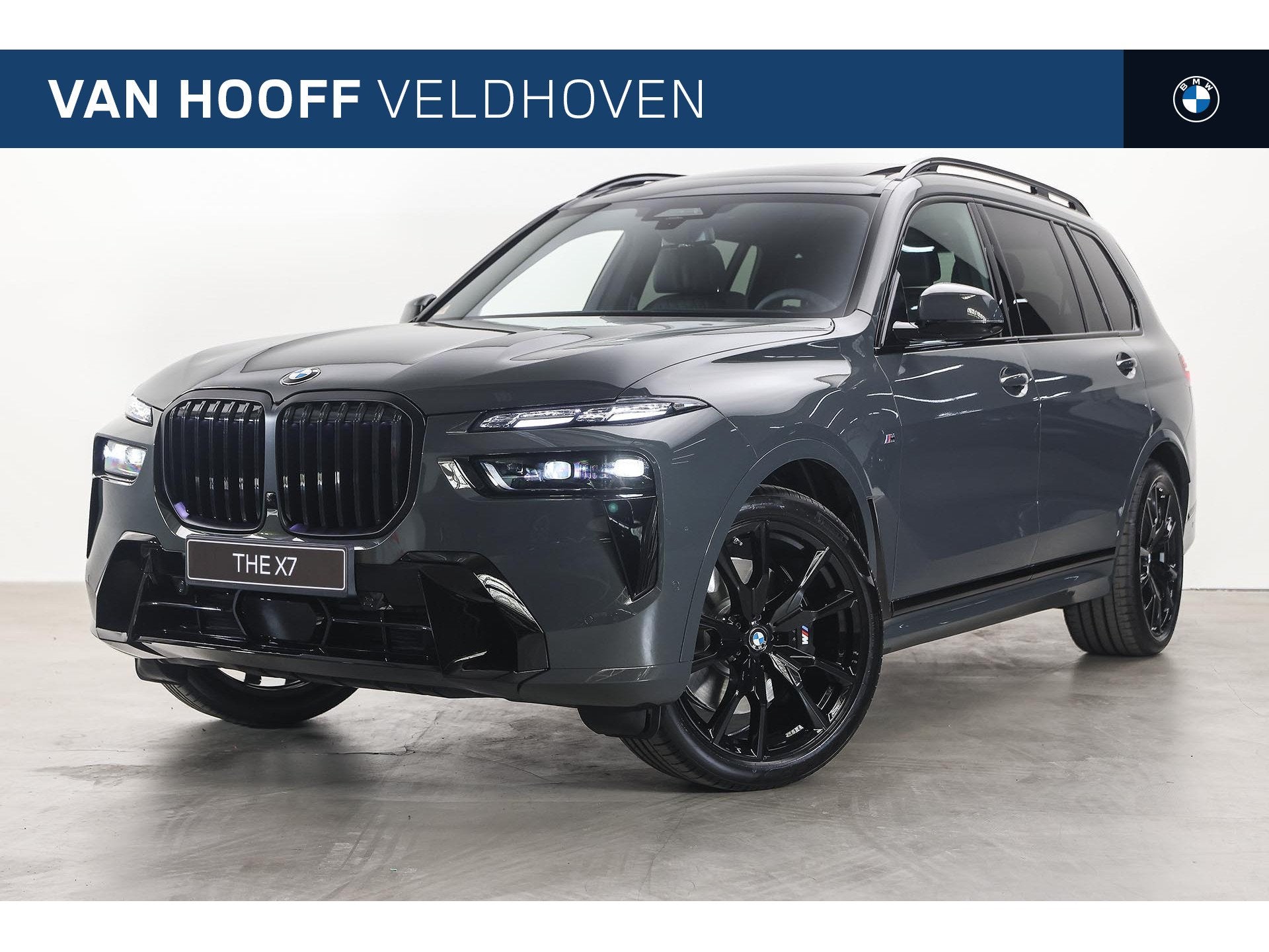 BMW X7 xDrive40i M Sport Automaat / Panoramadak Sky Lounge /, Auto's, Automaat, Dealer onderhouden, Zwart, 7 stoelen