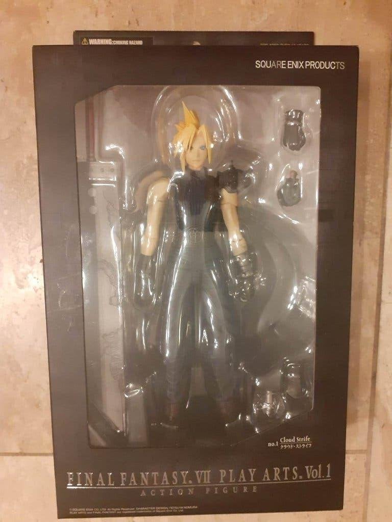 Cloud Strife , Final Fantasy VII , Play Arts, Ophalen, Zo goed als nieuw