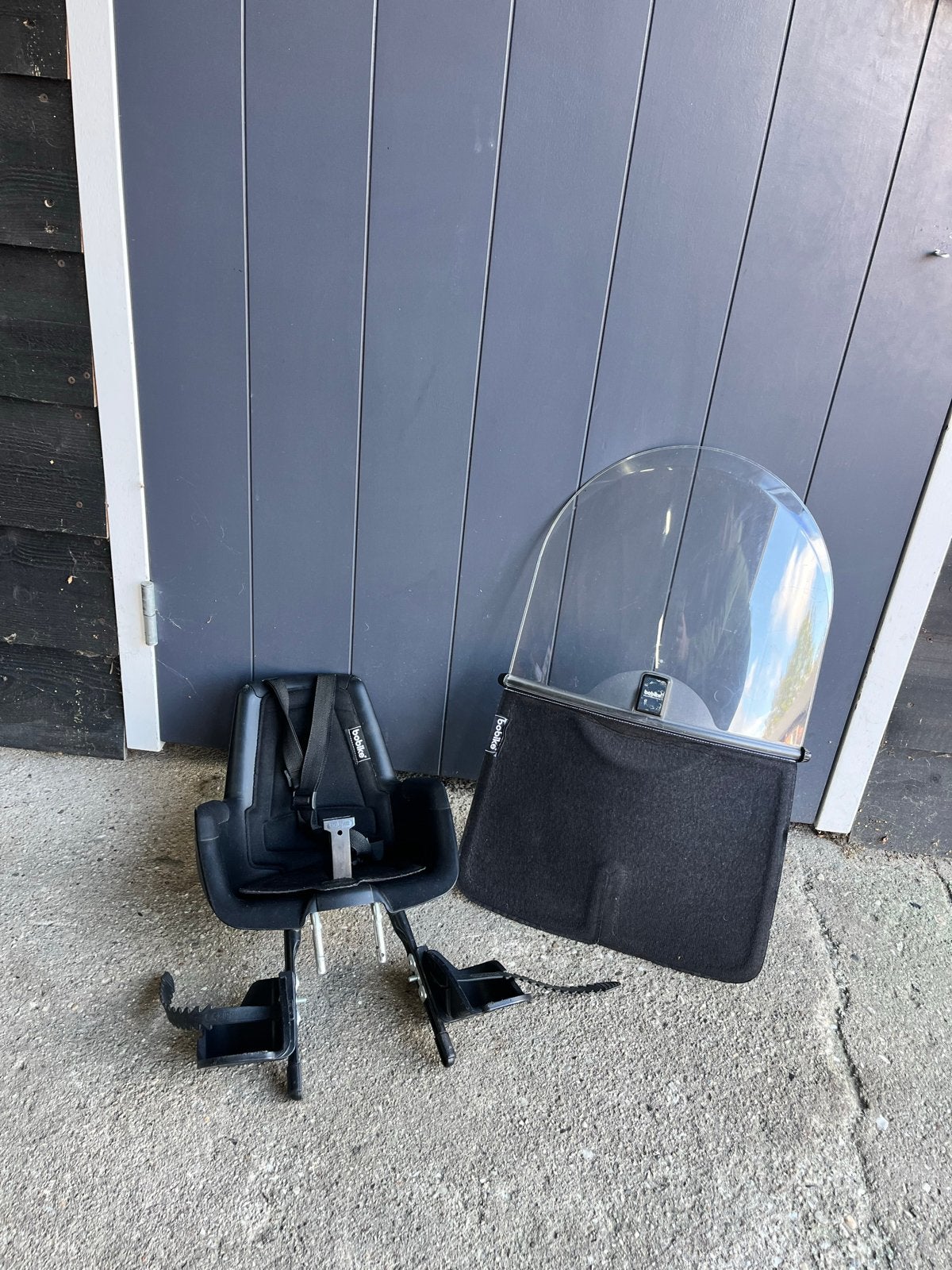 Bobike voorzitje met windscherm, Ophalen, Gebruikt, Voetsteuntjes, Voorzitje