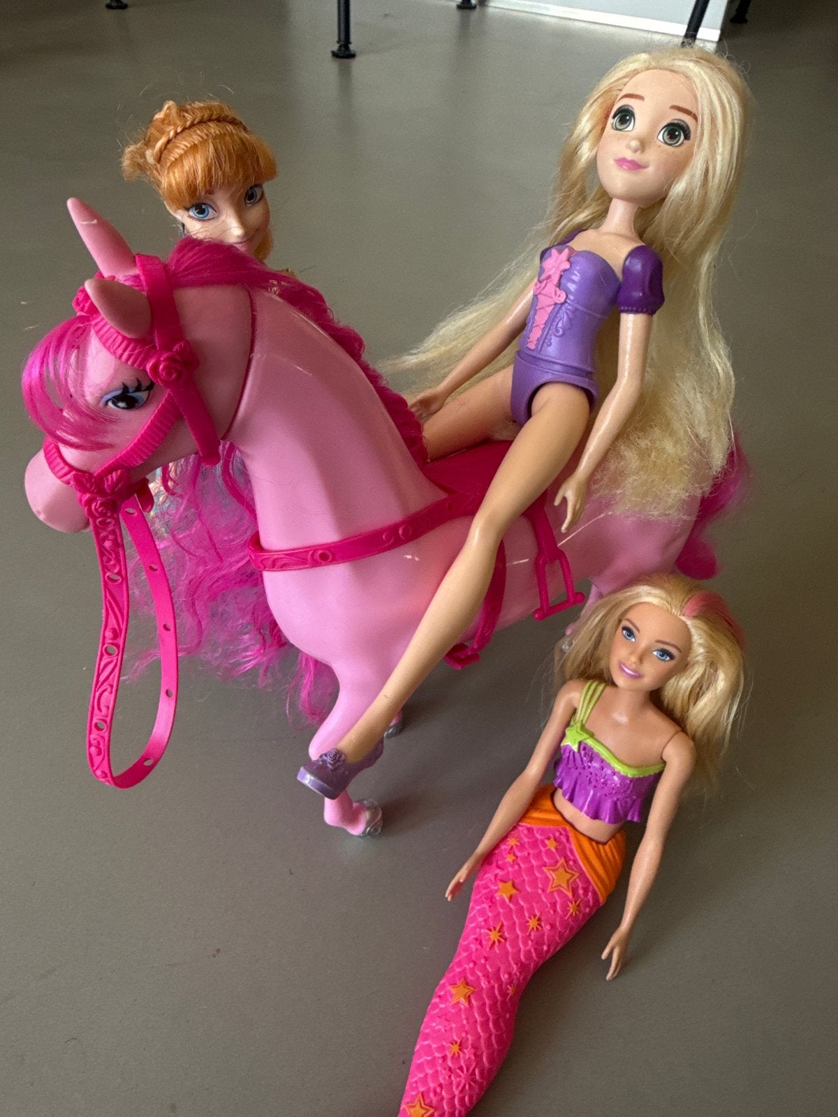 Barbie specials, paard en veulen, Kinderen en Baby's, Ophalen, Gebruikt, Barbie