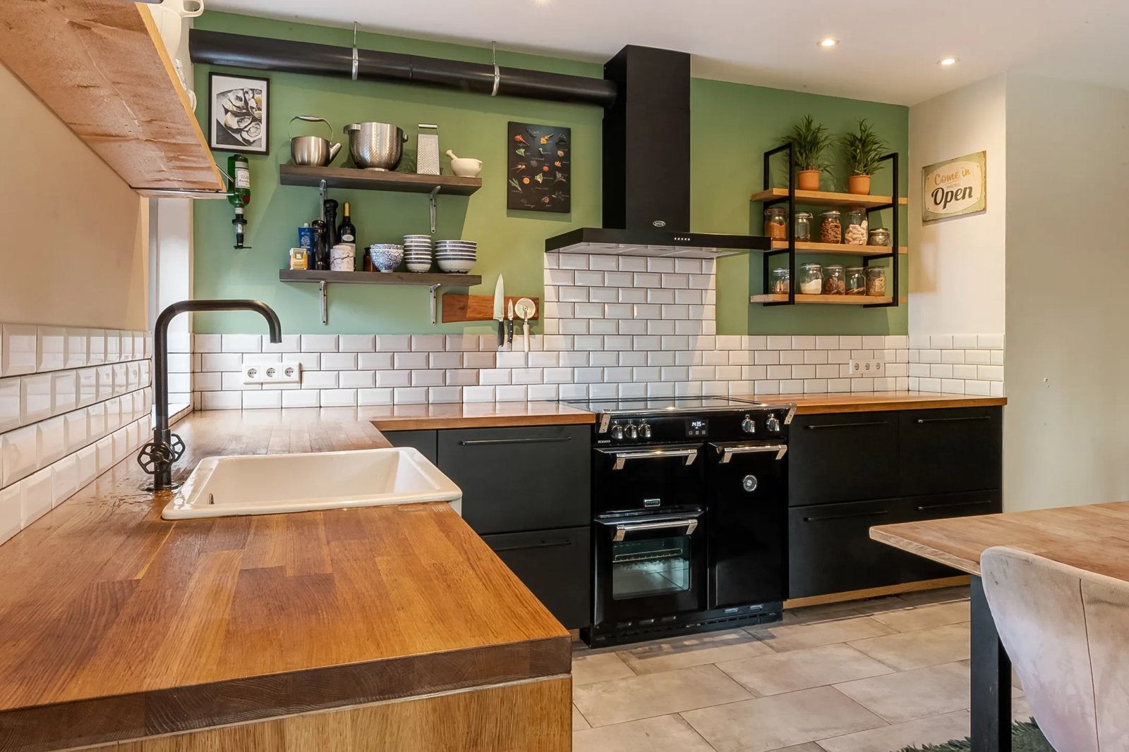 Complete keuken met hoge kast, Stoves oven/inductie, Ophalen, Gebruikt, Zwart, Hoekkeuken
