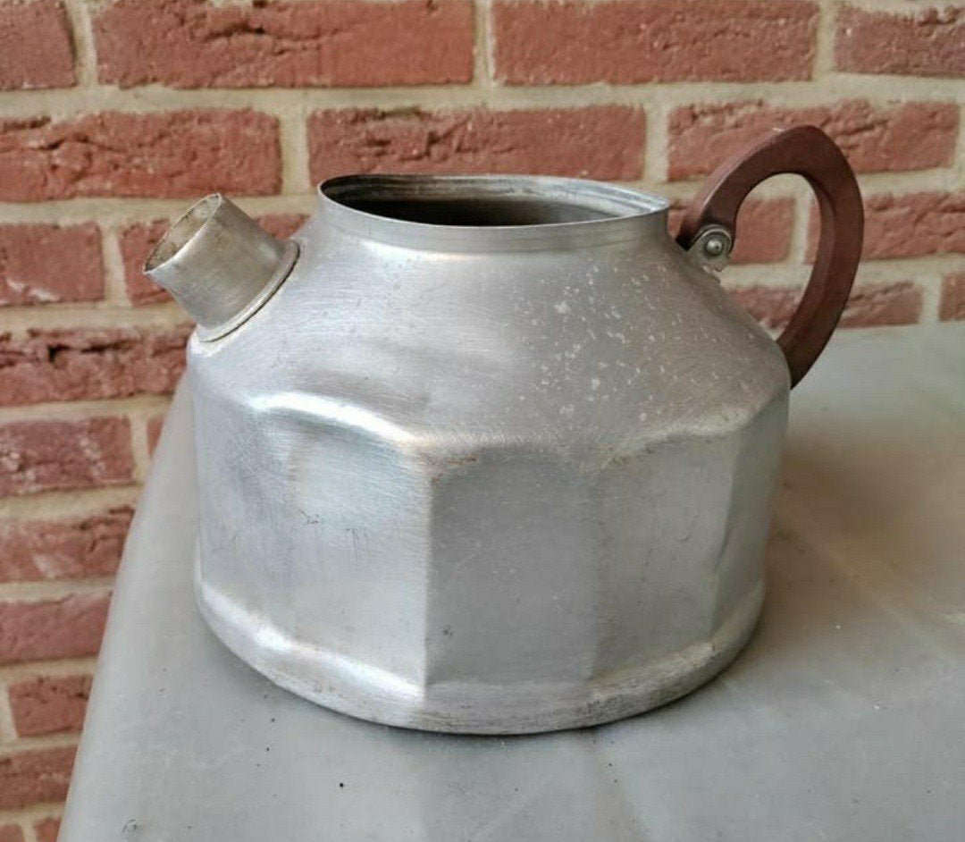 Fluitketel,aluminium,handvat,tuin,1960,Brocante,water,deco, Ophalen of Verzenden