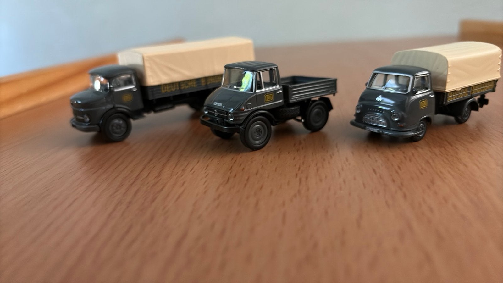 SCHUCO 452646200 MHL 3 ER SET DB. GRAU. HO 1:87, Ophalen of Verzenden, Zo goed als nieuw
