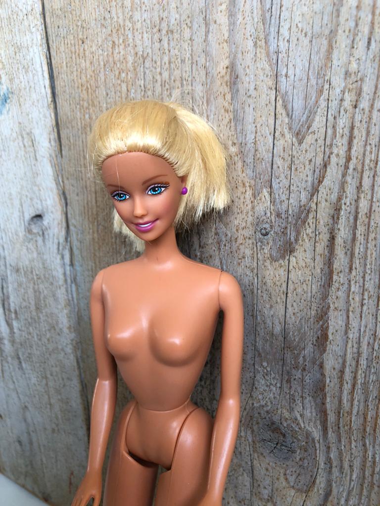 Vintage Barbie pop Mattel 1966, Ophalen of Verzenden, Zo goed als nieuw, Barbie