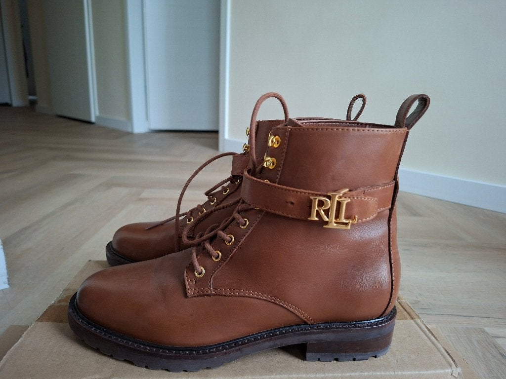 Ralph Lauren dames veterboots, Bruin, Lage of Enkellaarzen, Ophalen of Verzenden, Zo goed als nieuw