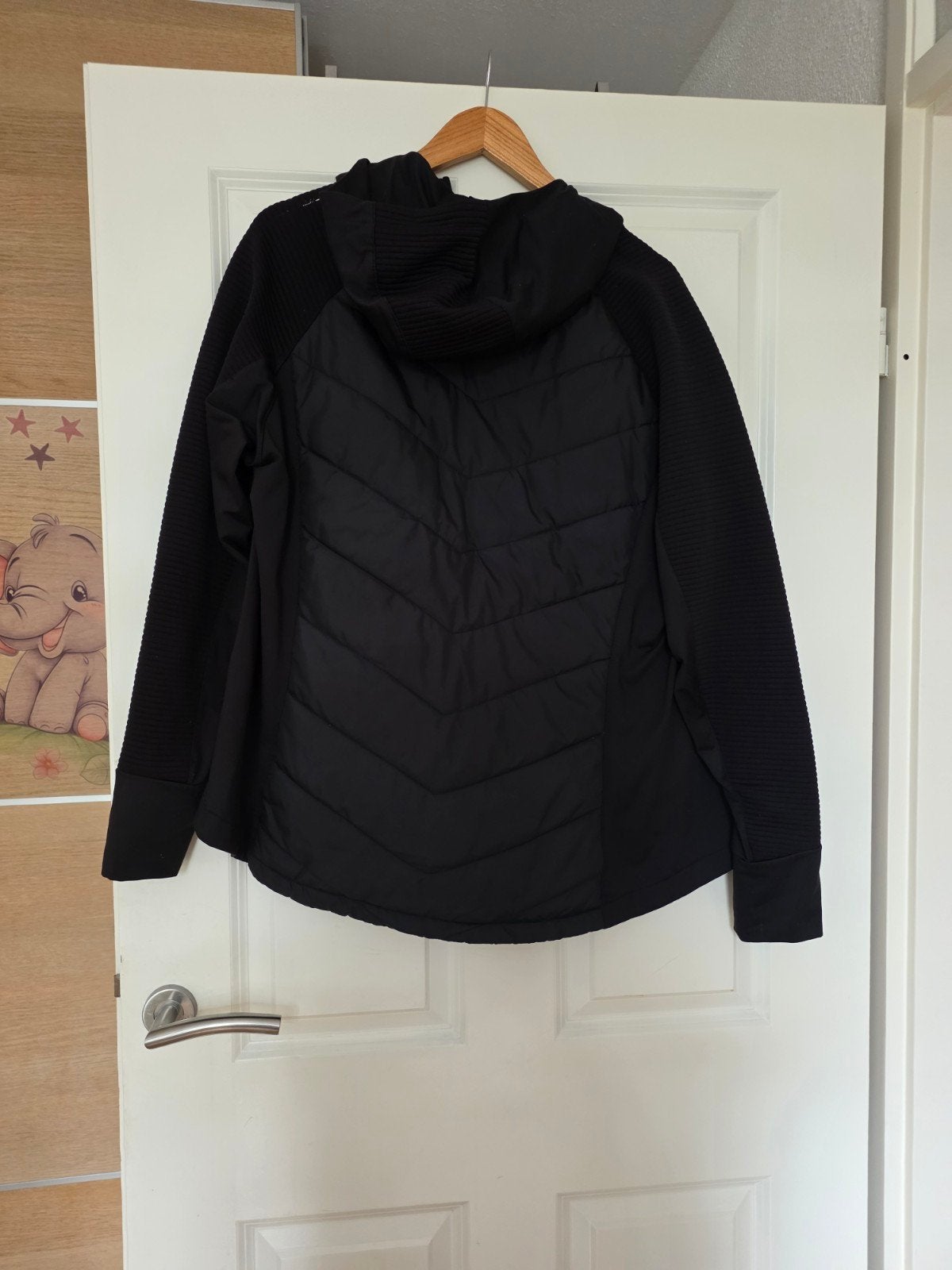 Hema sportjack mt 42, Zwart, Ophalen of Verzenden, Gedragen, Hema