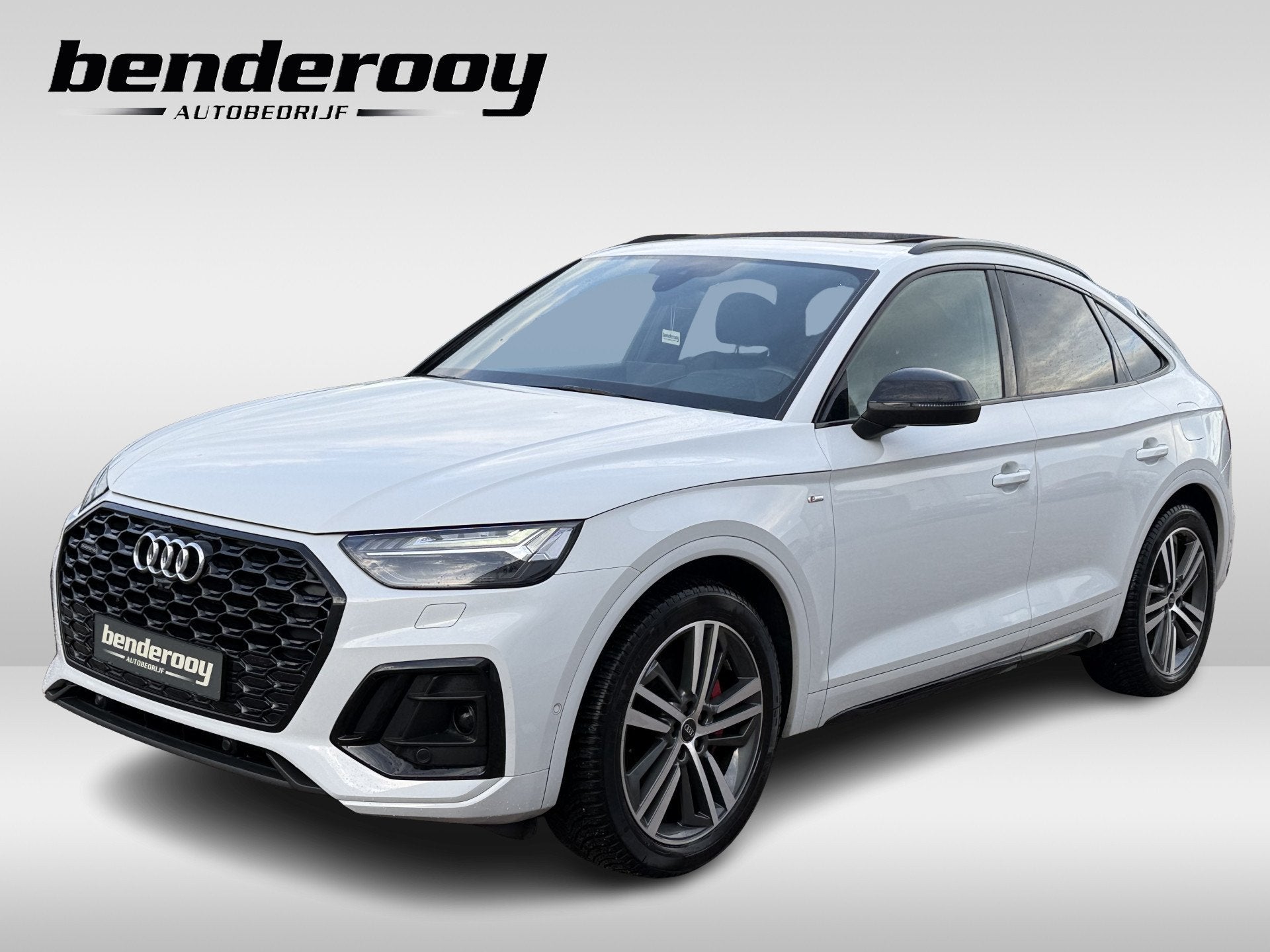 Audi Q5 Sportback 55 TFSI e 367pk S edition Competition, Auto's, Automaat, Dealer onderhouden, Gebruikt, 4 cilinders