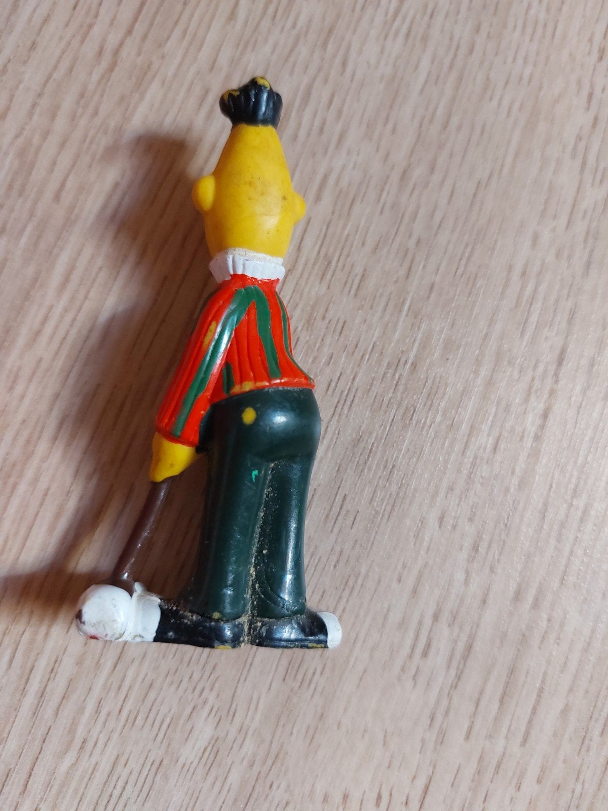 Sesamstraat Bert poppetje cricket 9 cm, Verzamelen, Poppetjes en Figuurtjes, Ophalen of Verzenden
