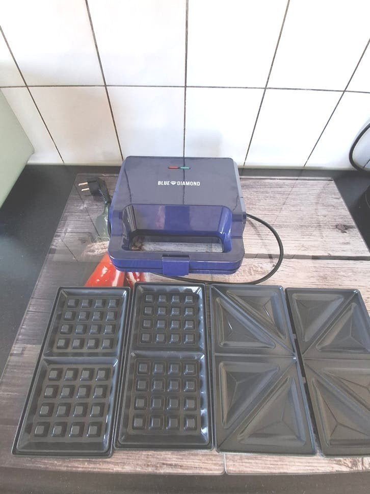 Blue Diamond 3-in-1 Tosti-, Grill- en Wafelijzer, Ophalen, Zo goed als nieuw