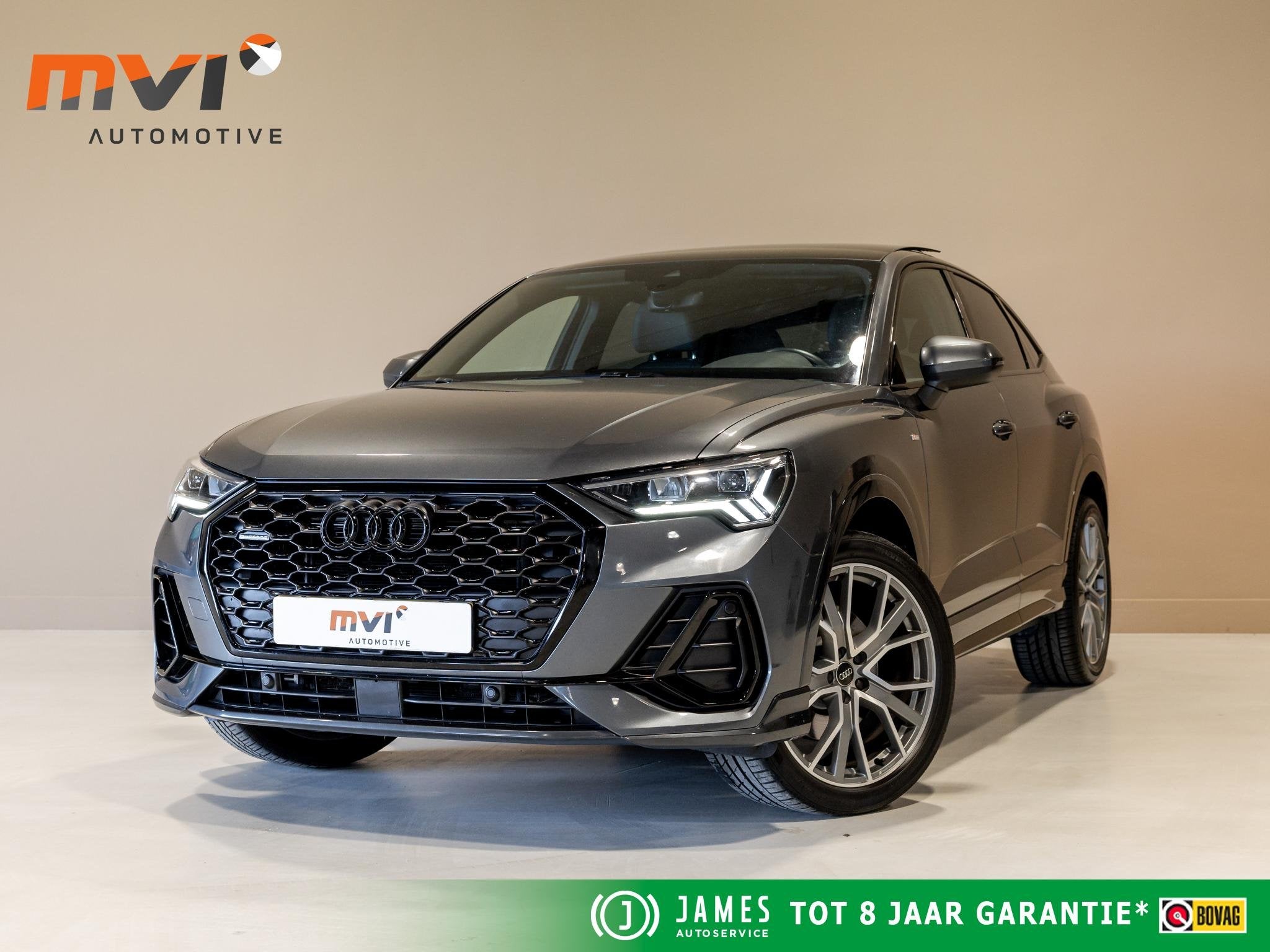 Audi Q3 Sportback 45 TFSI quattro S-Line edition one / 230pk, Auto's, Gebruikt, 4 cilinders, Bedrijf, Vierwielaandrijving