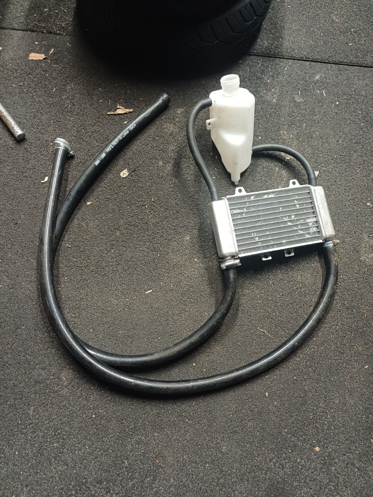Radiateur en reservoir zip sp + slangen, Ophalen of Verzenden, Zo goed als nieuw, Overige typen, Piaggio