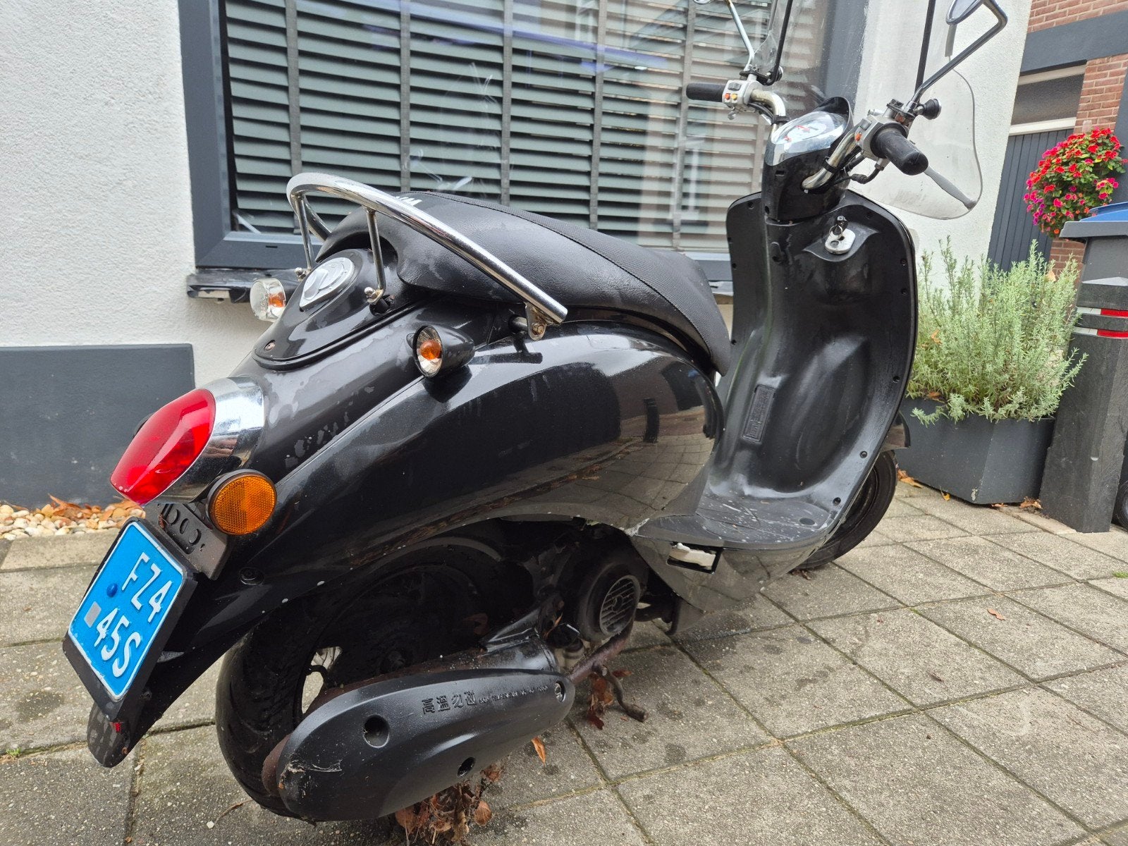 Sym Mio Weinig km's ! Fijne betrouwbare scooter / snorfiets, Ophalen, Gebruikt, SYM, Benzine