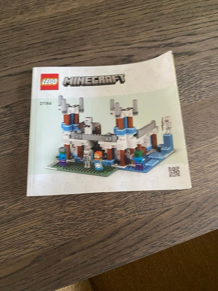 Lego Minecraft Het IJskasteel (21186) - Zo goed als nieuw, Minecraft, Lego, Ophalen of Verzenden, Zo goed als nieuw