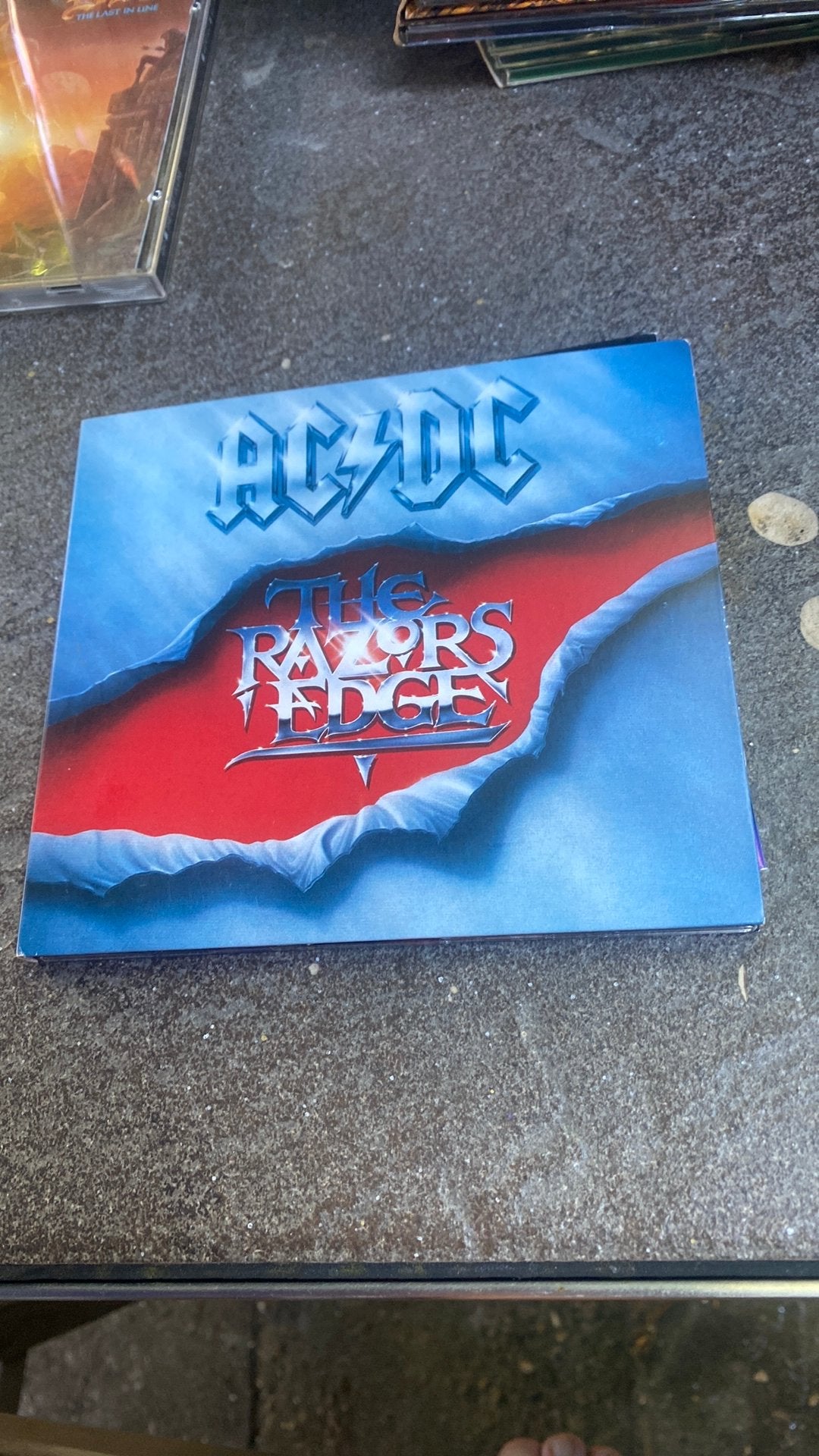 Cd acdc , the razors edge, Ophalen of Verzenden, Zo goed als nieuw