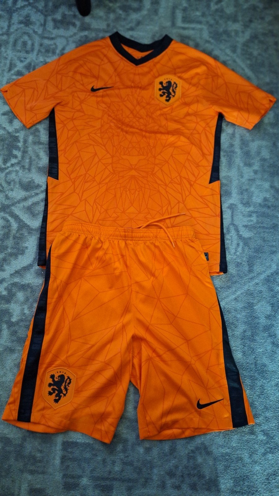Kinder Voetbal Tenues - Nike, Adidas, KNVB, PSG, Bar, Ophalen of Verzenden, Gebruikt, Set