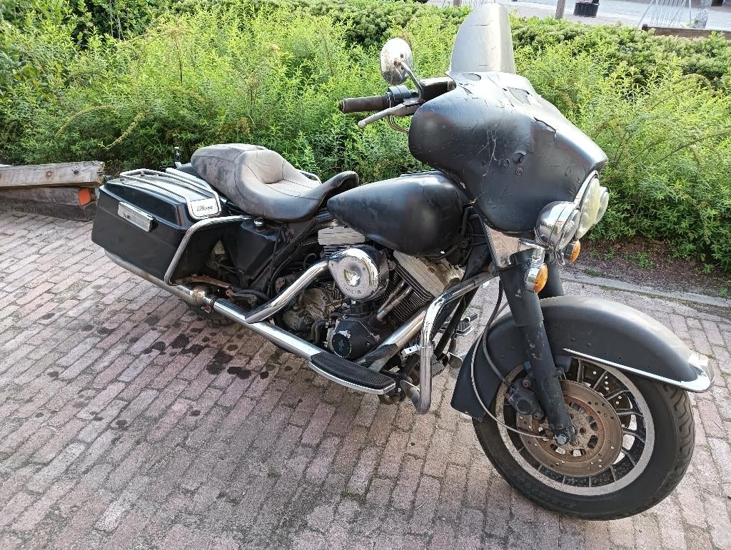 Electra Glide uit 1985 - PROJECT, 2 cilinders, 1340 cc, Motorrijbewijs A, Gebruikt
