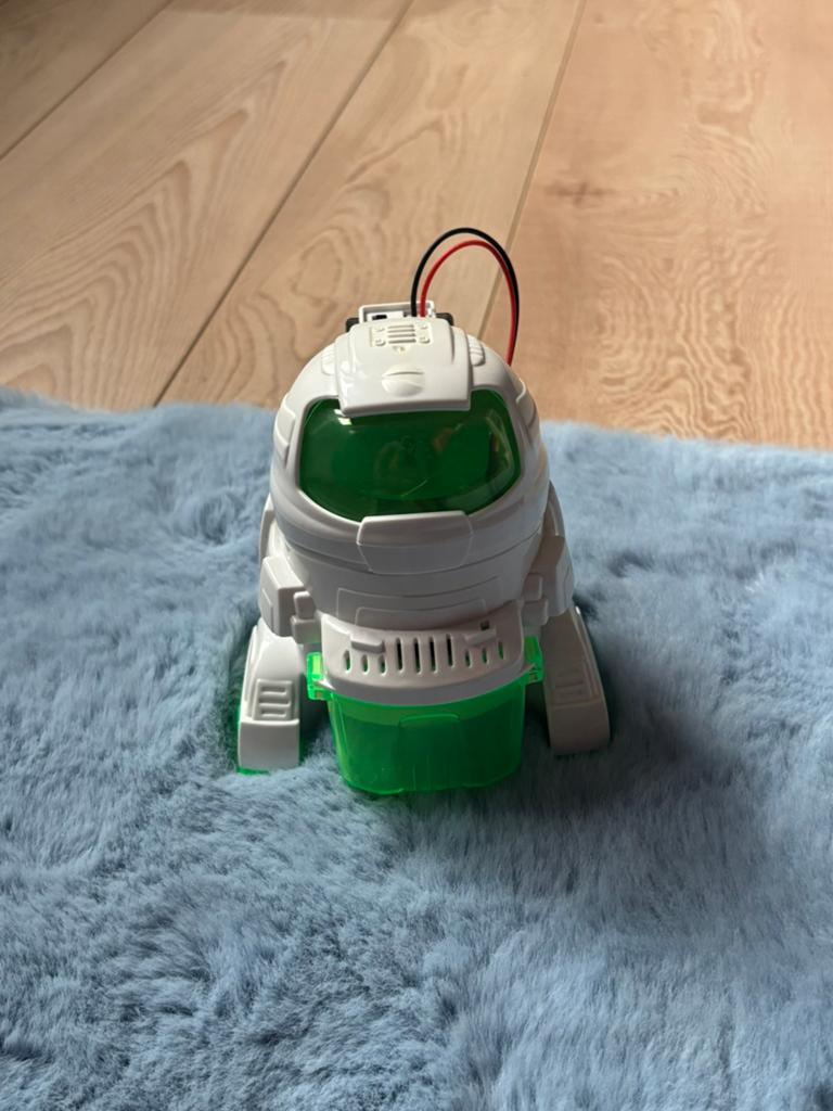 Robot (ecobot) van Clemetoni, Ophalen of Verzenden, Zo goed als nieuw
