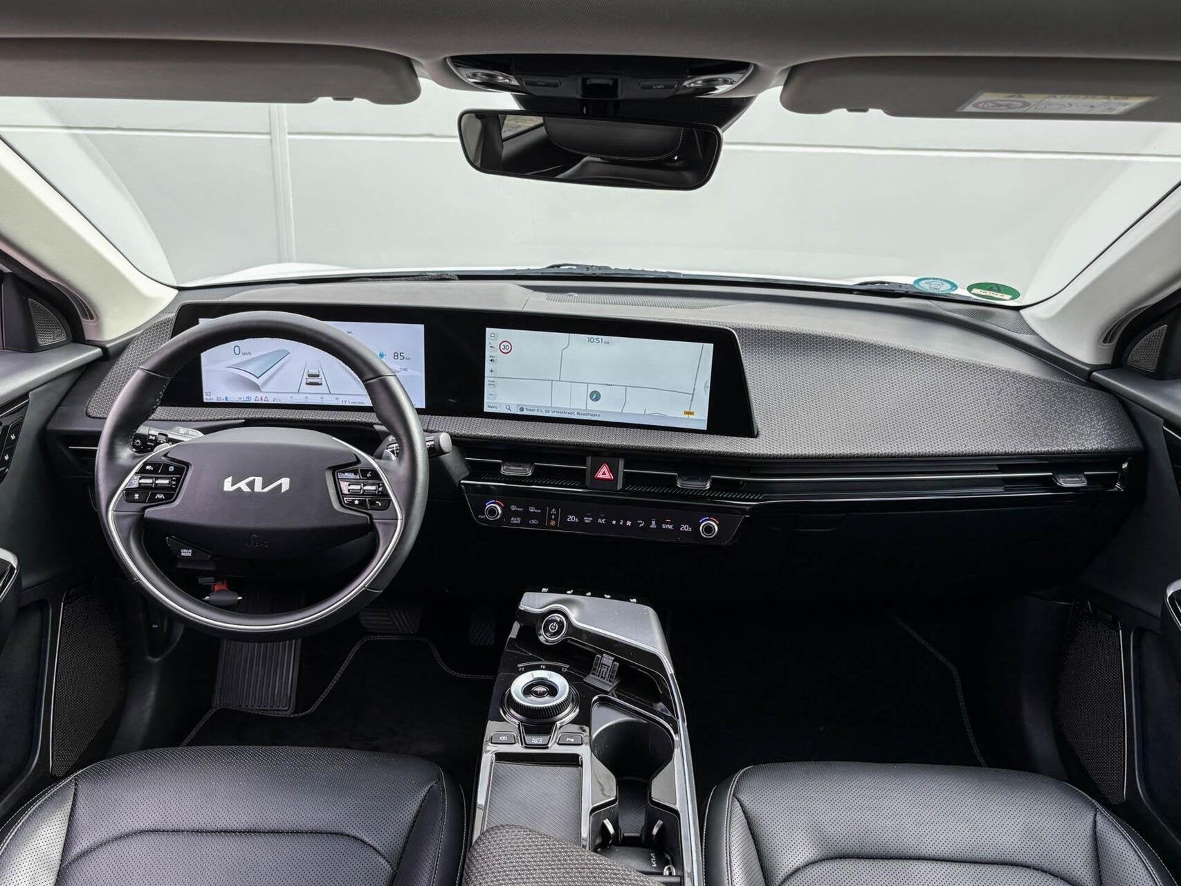 Kia EV6 Plus Advanced 77.4 kWh | SOH 100% | Leder | Panorama, Auto's, Achterwielaandrijving, Gebruikt, Zwart, 1885 kg