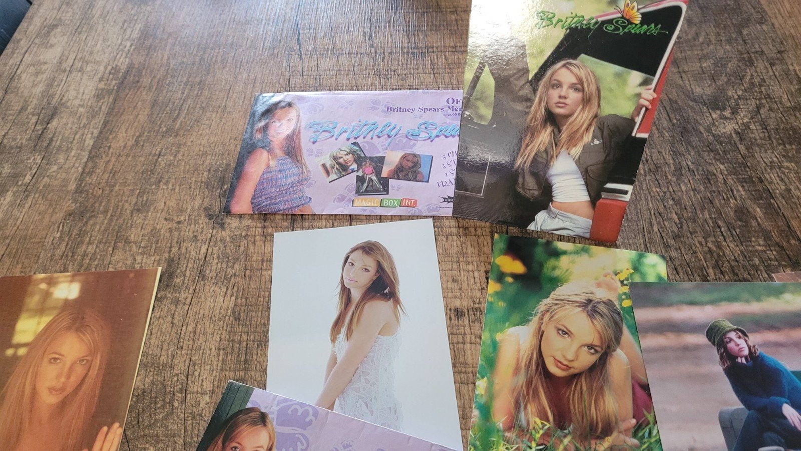 Britney Spears foto's en tijdschrift, Ophalen of Verzenden, Zo goed als nieuw, Foto of Kaart
