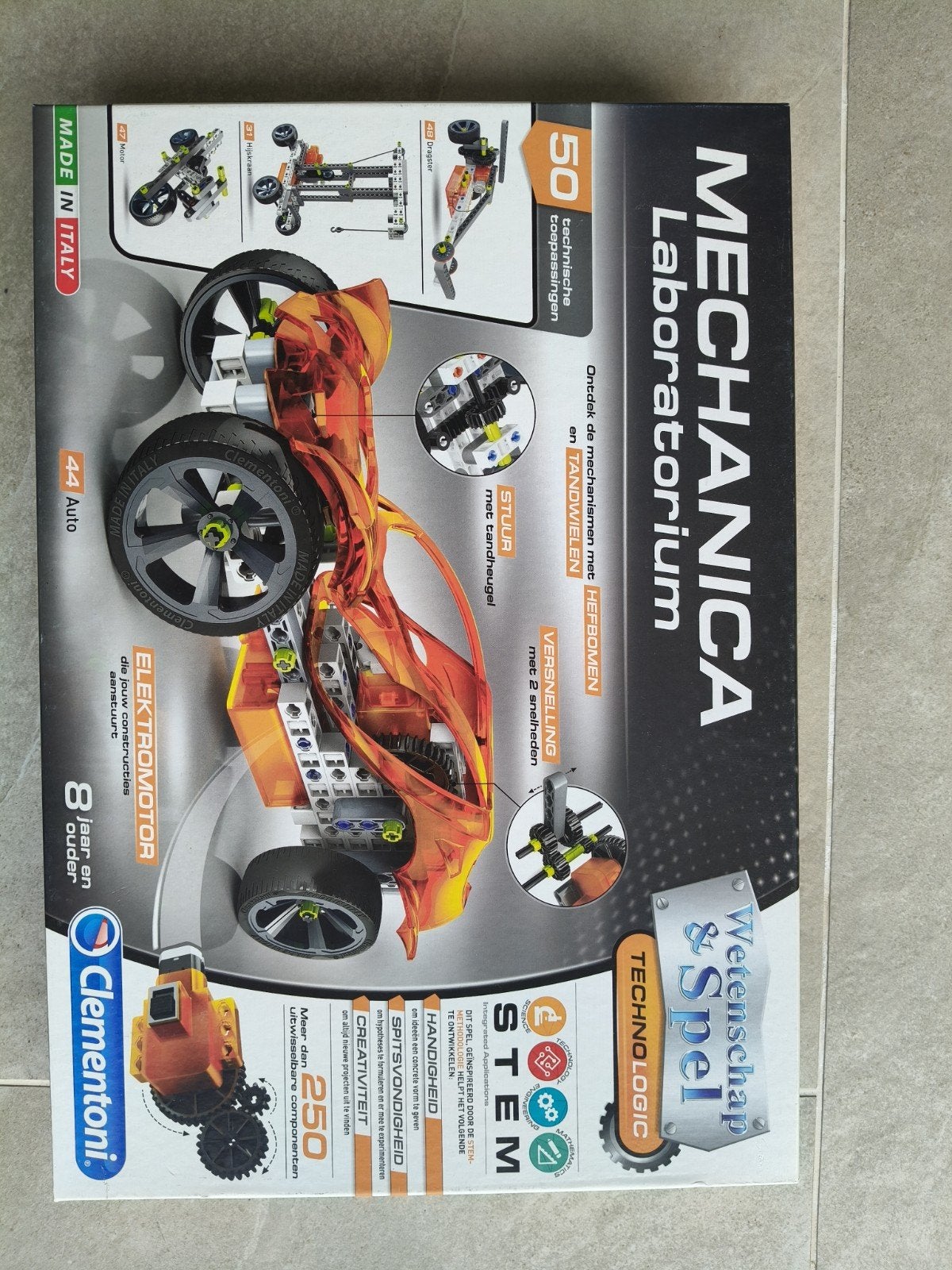 Clementoni Mechanica Laboratorium - Bouw je eigen auto!, Ophalen of Verzenden, Zo goed als nieuw, Bouwen