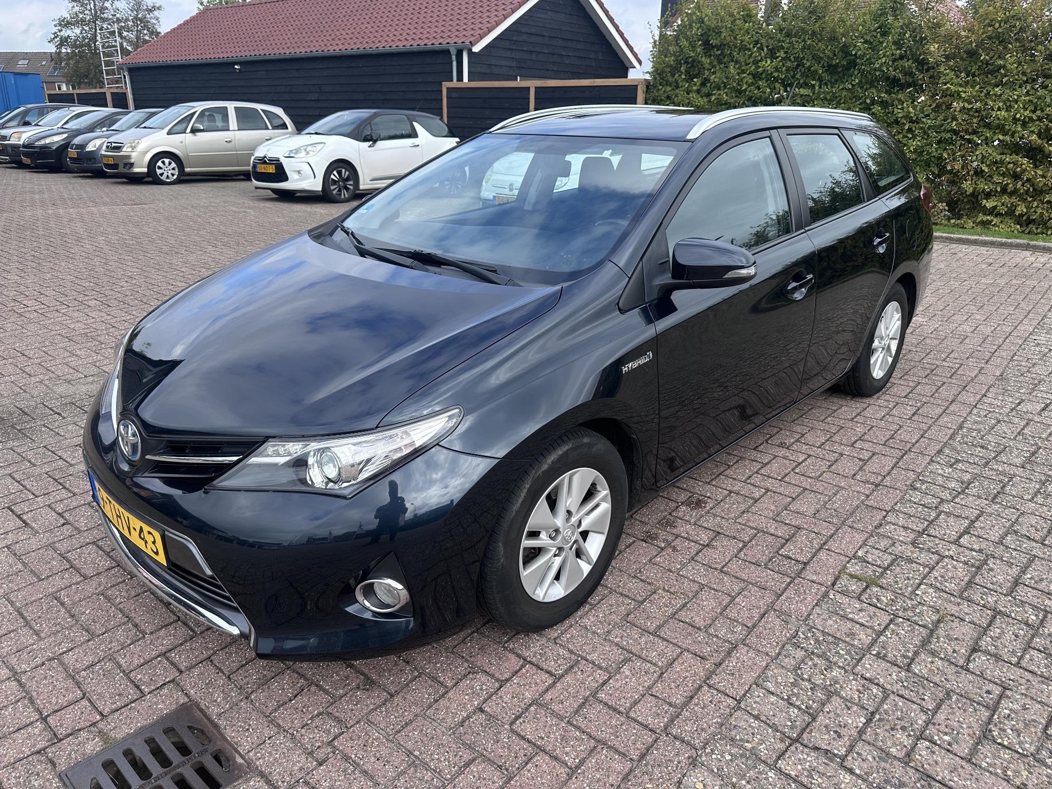 Toyota Auris Touring Sports 1.8 Hybrid Aspiration, Euro 5, Gebruikt, Origineel Nederlands, Hybride Elektrisch/Benzine