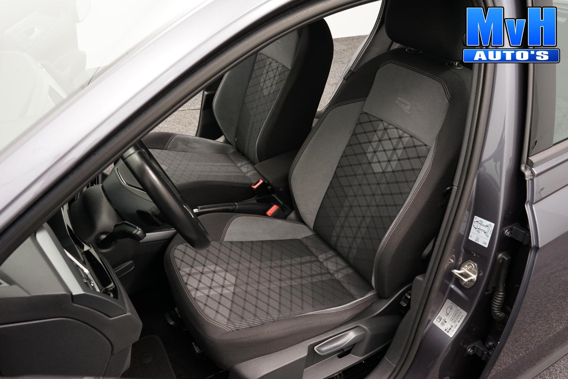 Volkswagen Polo 1.0 TSI R-Line|DSG|ACC|CAMERA|STOELVERW|NAP, Stof, Gebruikt, Euro 6, 95 pk
