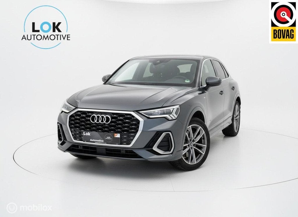 Audi Q3 Sportback 35 TFSI S Edition 360CAMERA|LEDER|LED|CARP, Auto's, Audi, 15 km/l, Zwart, 4 cilinders, 150 pk