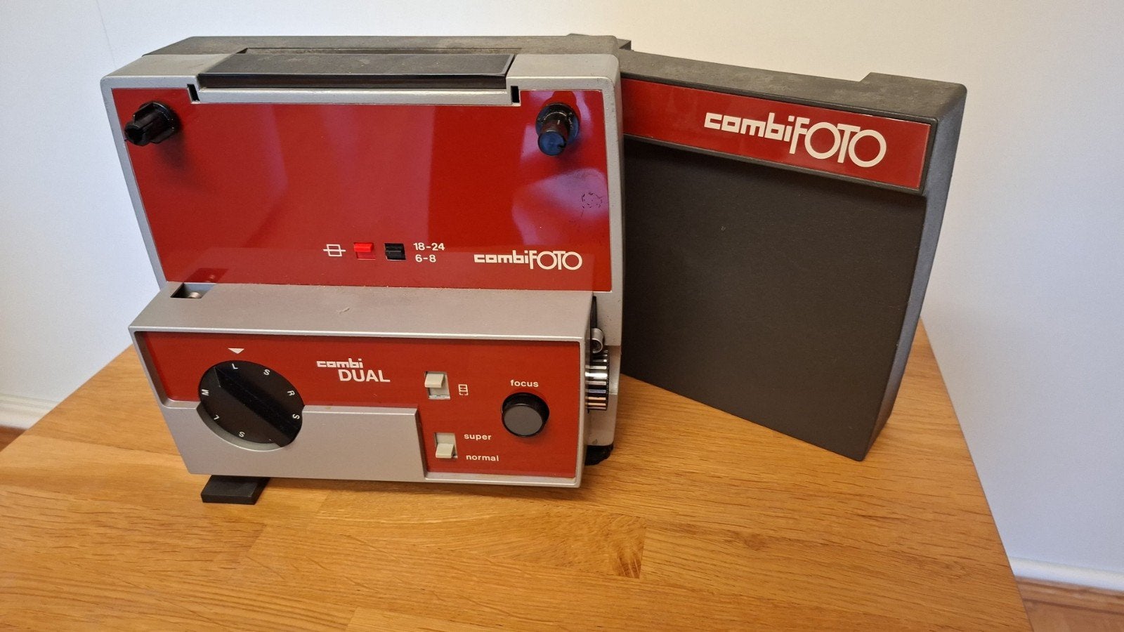 Combi FOTO DUAL projector, Ophalen