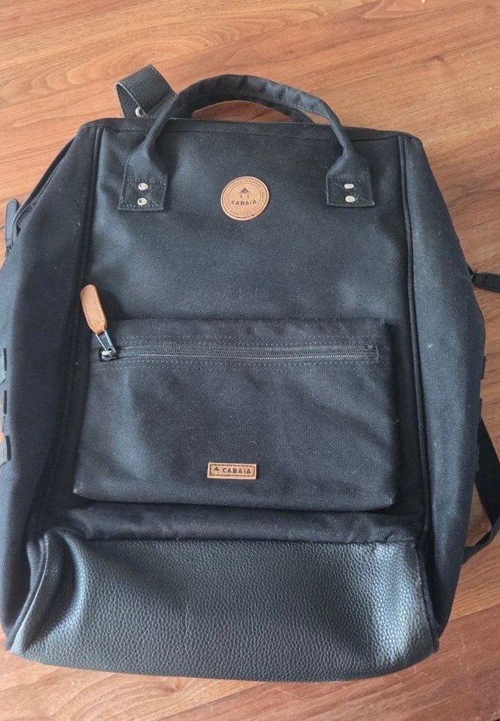 Cabaia rugzak zwart - nieuw, 25 tot 40 cm, Zo goed als nieuw, 30 tot 45 cm, Ophalen