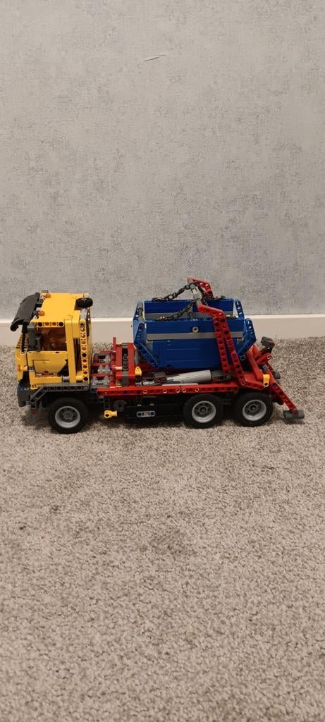 LEGO Technic 42024 Container Vrachtwagen, Kinderen en Baby's, Speelgoed | Bouwstenen, Zo goed als nieuw, Ophalen of Verzenden