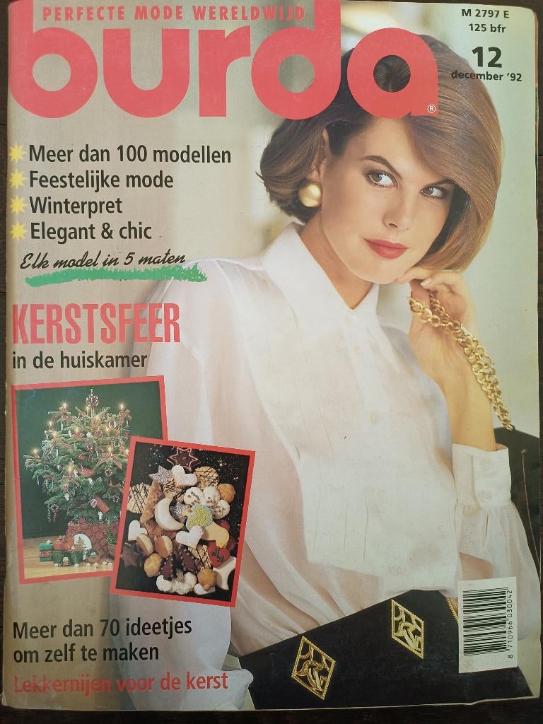 Burda december 1992 met meer dan 100 modellen, Ophalen of Verzenden, Zo goed als nieuw, Vrouw, Burda