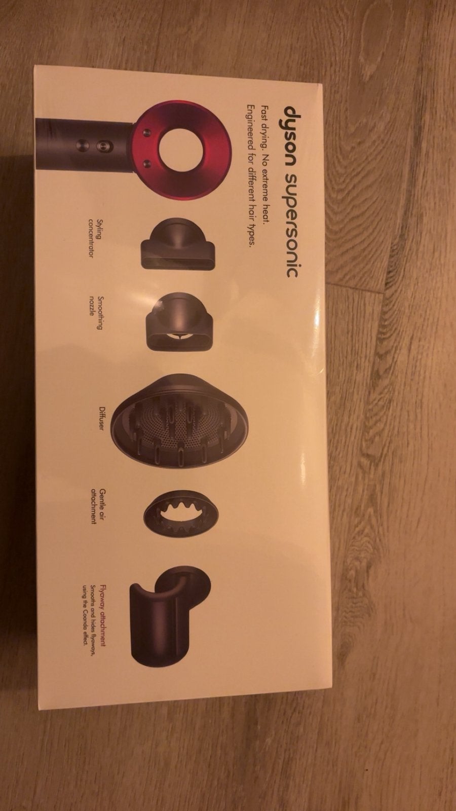 Dyson supersonic hd08 fohn, Ophalen of Verzenden, Zo goed als nieuw, Föhn of Haardroger