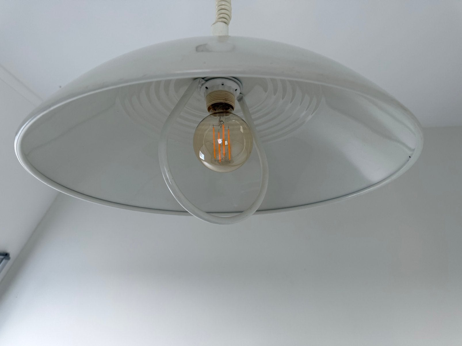 Vintage metalen pendant hanglamp | Dijkstra jaren ‘70, Huis en Inrichting, Lampen | Hanglampen, Zo goed als nieuw, Metaal, Dijkstra dutch design raak hala herda gepo vintage mid-century