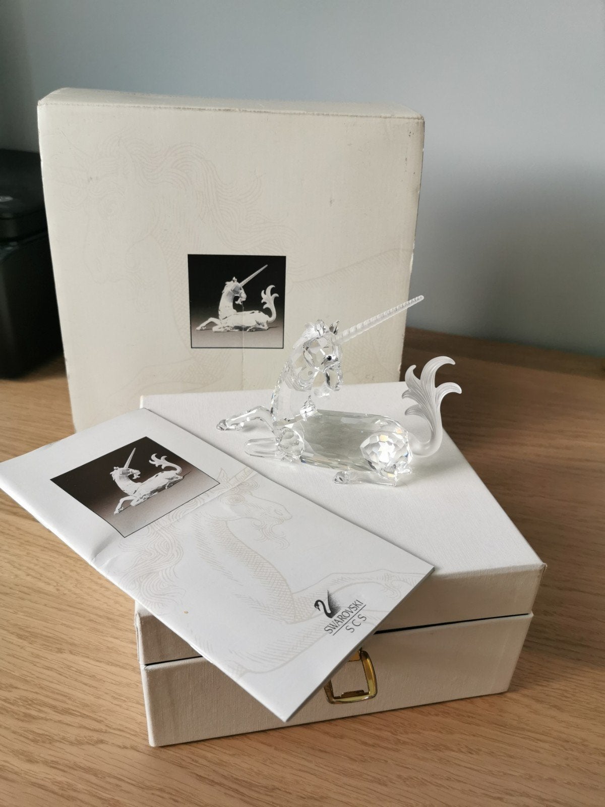Swarovski jaarstuk eenhoorn 1996, Ophalen, Zo goed als nieuw