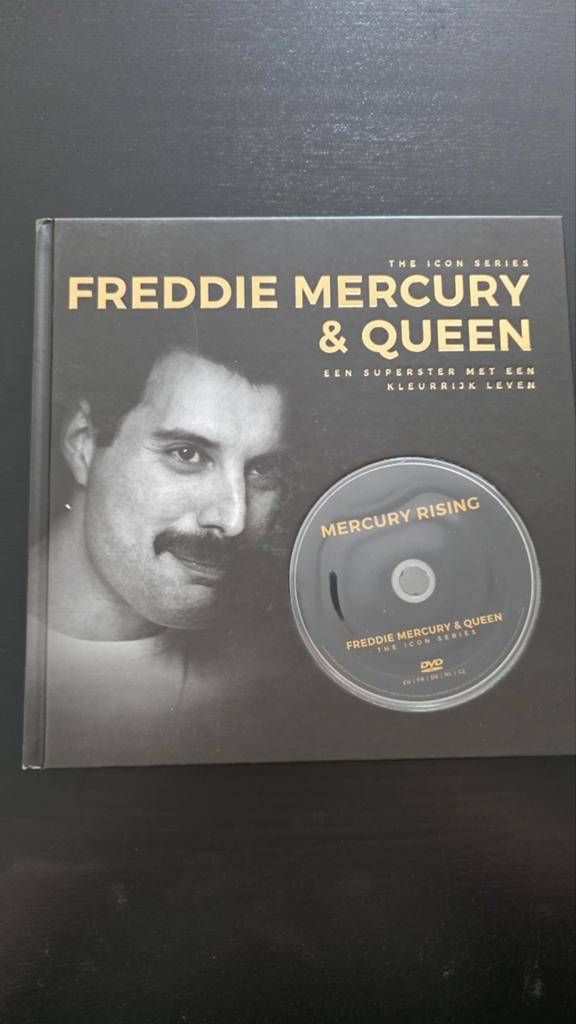 Beok en dvd over Freddie Mercury & Queen:, Alle leeftijden, Ophalen of Verzenden, Zo goed als nieuw, Documentaire