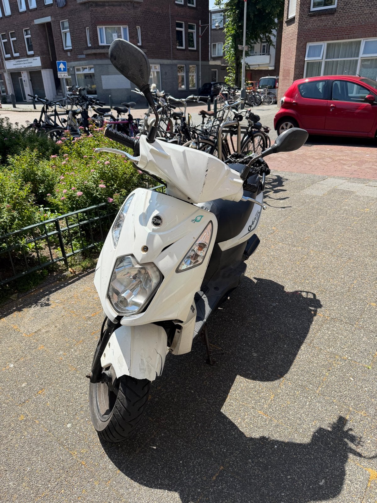 SYM Orbit II Scooter 2014 - Kromme voorvork, rijdend, Fietsen en Brommers, Scooters | SYM, Gebruikt, Orbit, Maximaal 45 km/u, Benzine