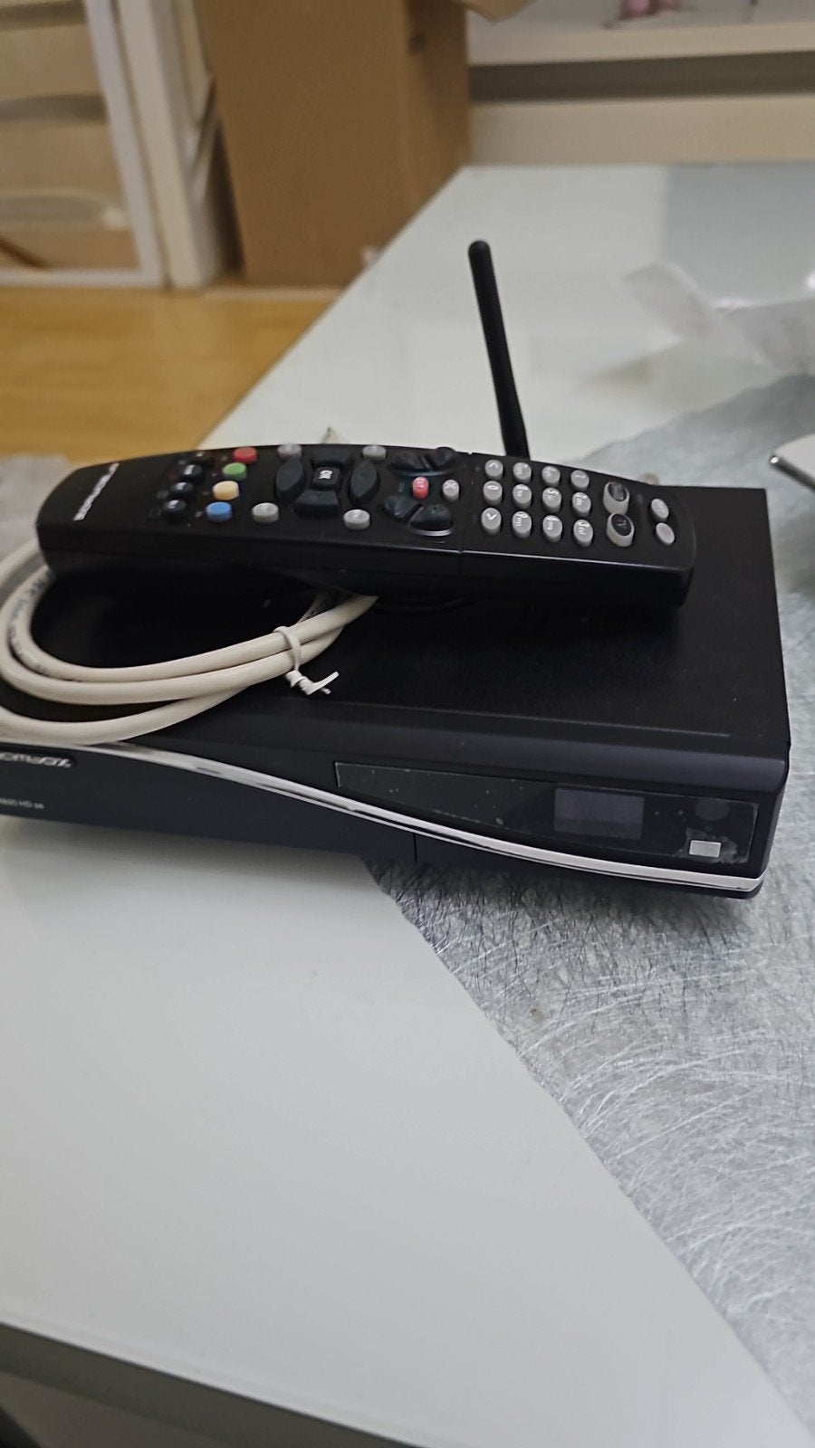 Dreambox met kabel en afstandsbediening, Ophalen of Verzenden, Gebruikt