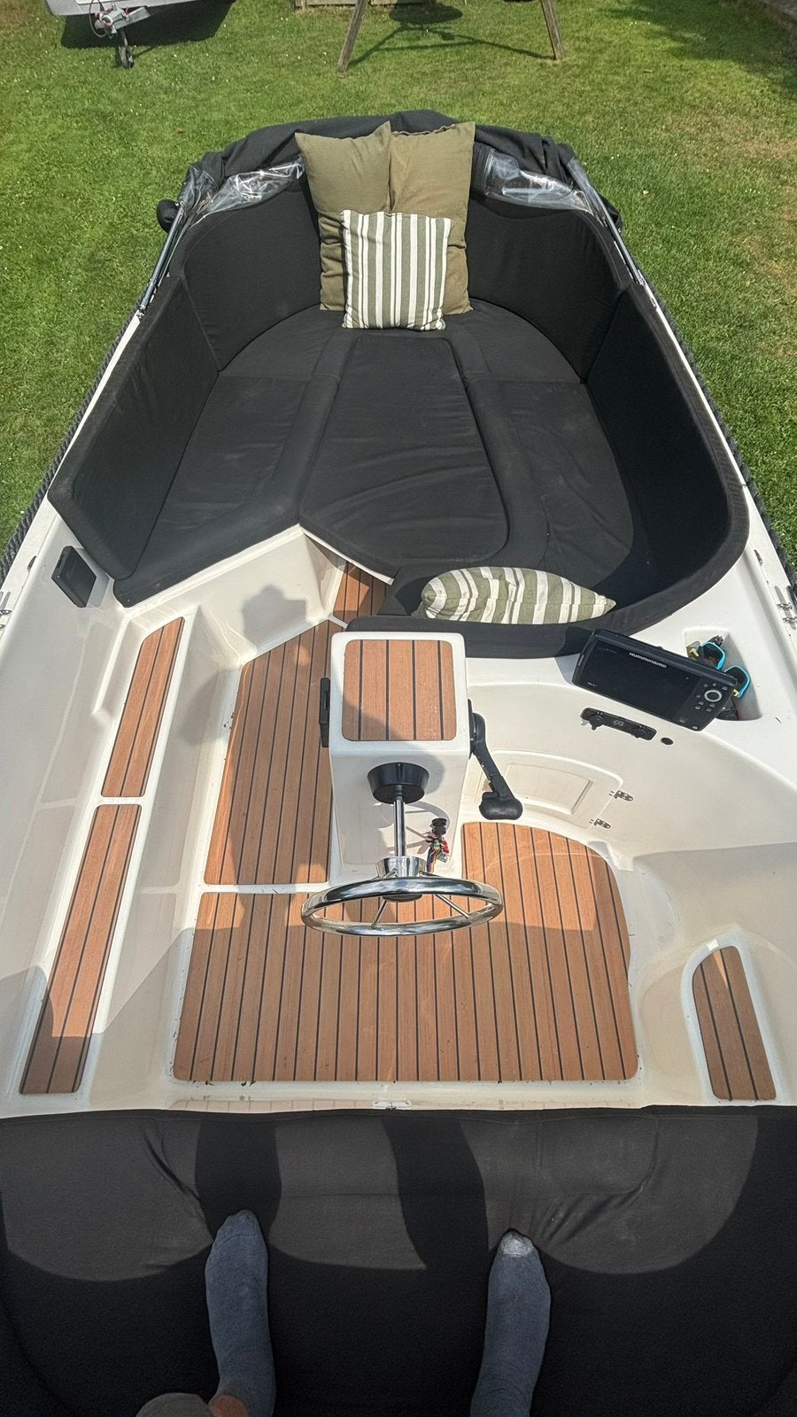Heerlijke Liberty sloep met trailer en 15 pk Suzuki motor, Watersport en Boten, Ophalen, 10 tot 30 pk, 15 pk, Viertaktmotor