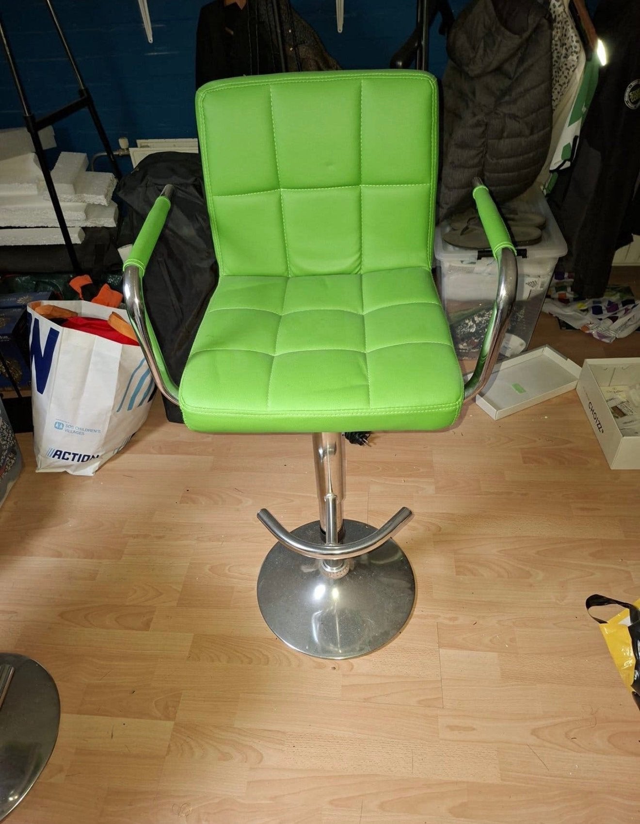 Bar krukken, 5 krukken of meer, Ophalen, Nieuw, 60 tot 90 cm