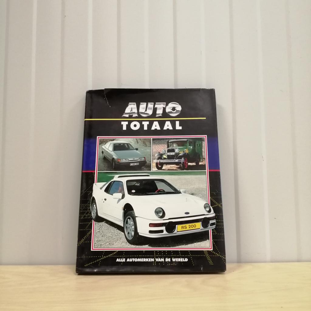 Auto Totaal - Ford - Boek, Ophalen of Verzenden, Gelezen, Ford, Lekturama