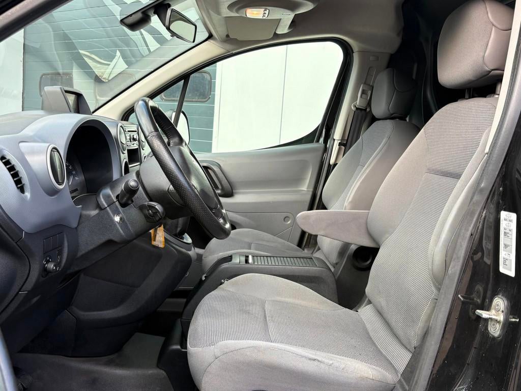Peugeot Partner 120 1.6HDI 90pk Navi Airco Cruise Trekhaak, Auto's, Voorwielaandrijving, Stof, 4 cilinders, Zwart