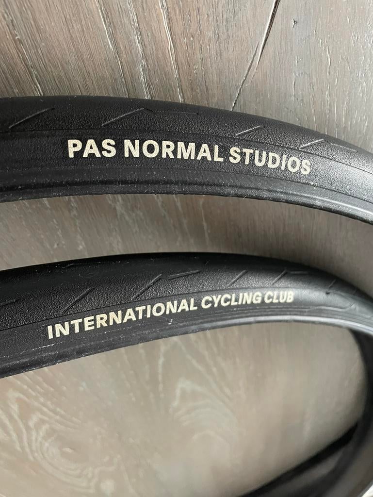 Pirelli P Zero Race Banden - Pas Normal Editie, Fietsen en Brommers, Gebruikt, Band, Ophalen of Verzenden, Pirelli