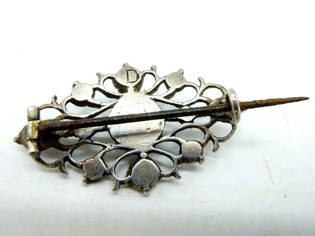 Antieke zilveren broche met 11 roosdiamanten, Sieraden, Tassen en Uiterlijk, Broches, 4 tot 7 cm, Gebruikt, Info@zilverwebsite.nl