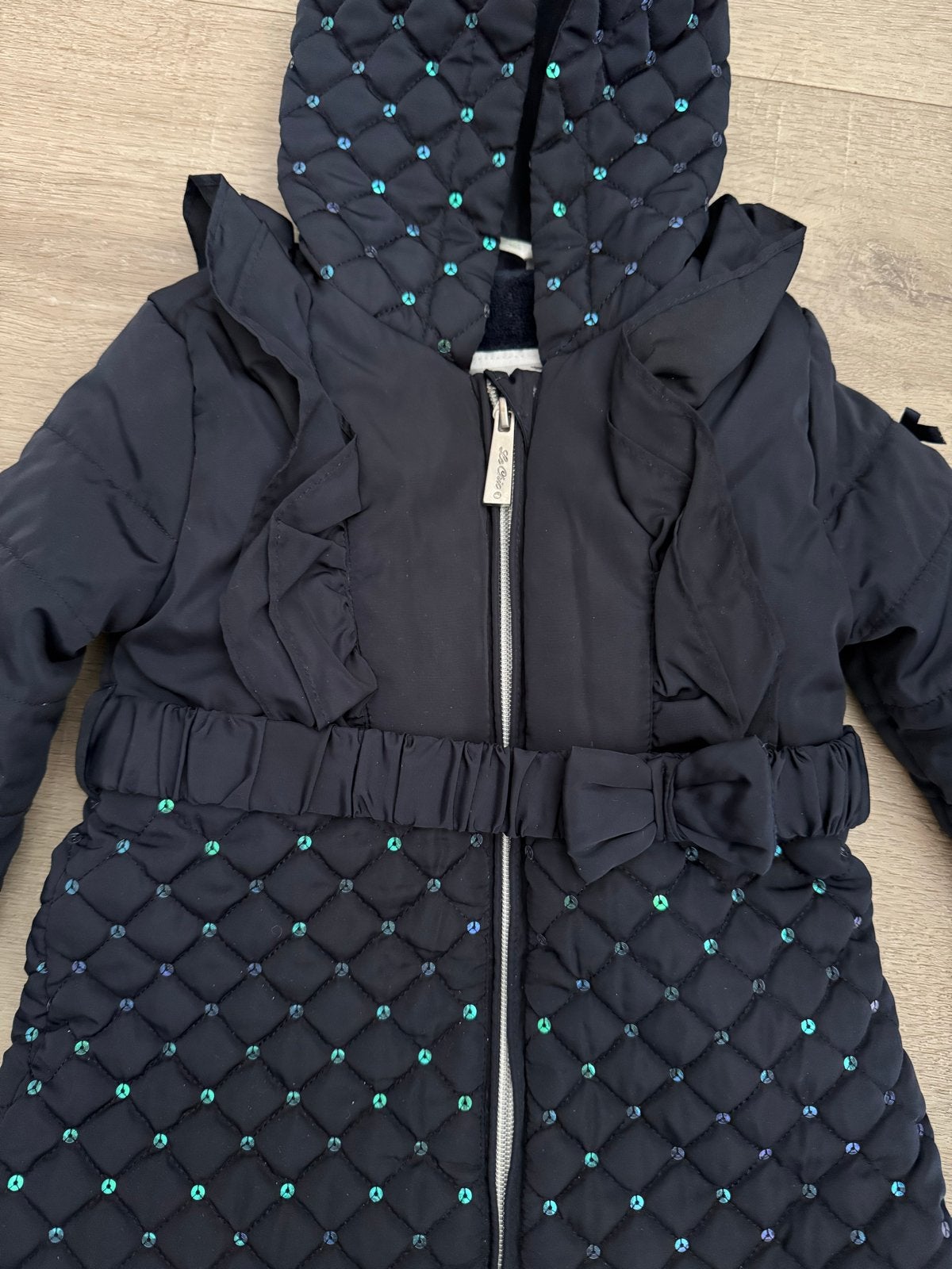 Le Chic winterjas maat 86 met pailletten, Ophalen of Verzenden, Zo goed als nieuw, Meisje, Jasje