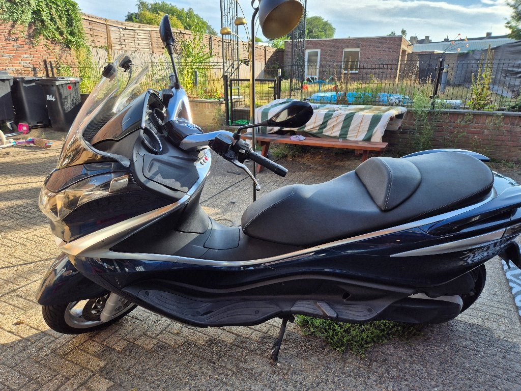 Piaggio motor scooter, Fietsen en Brommers, Ophalen, Gebruikt, Overige modellen, Benzine